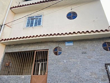 Casa de 2 Quartos e 2 Andares com Terra�o no Morro da Gl�ria